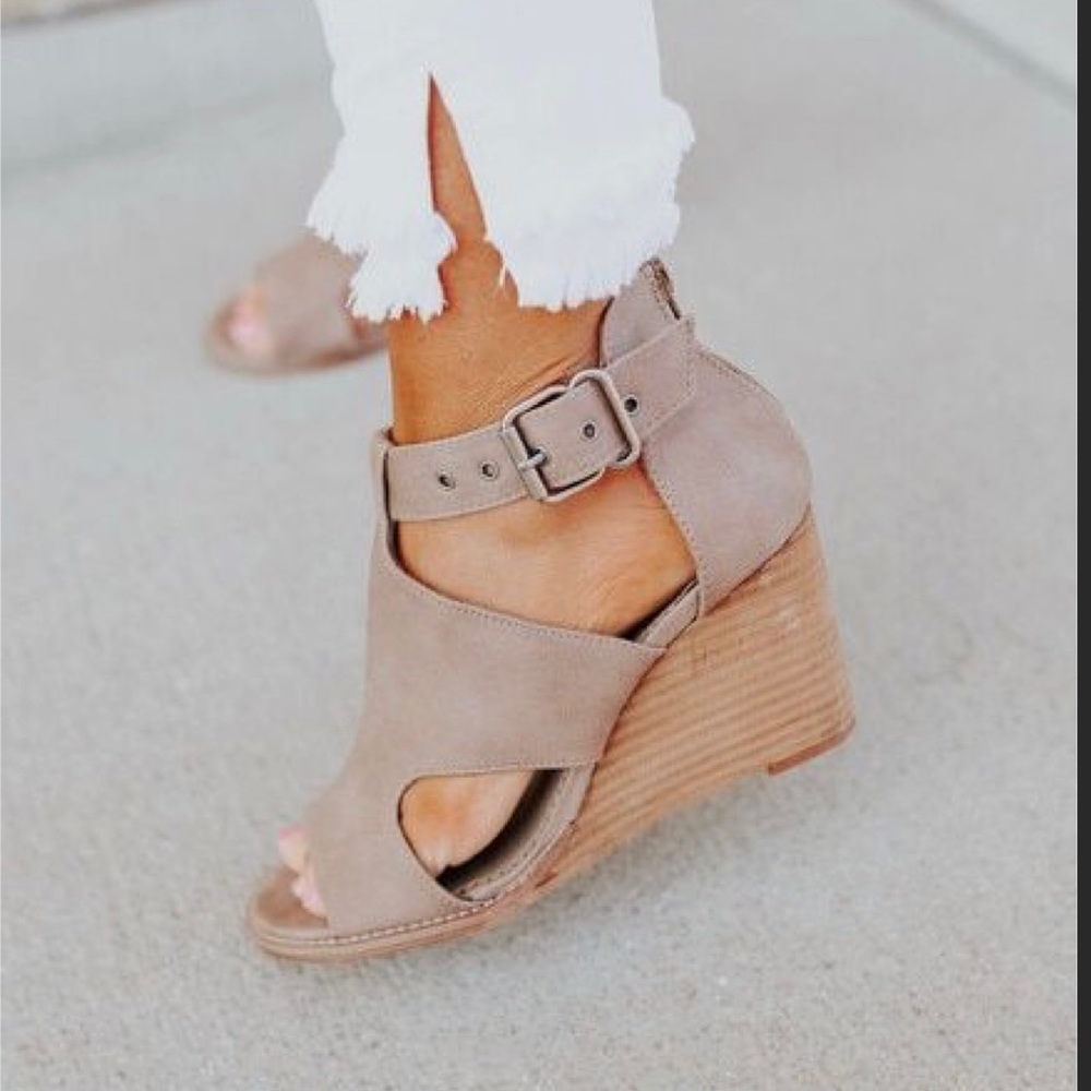 Very G Adira Tan Peep Toe Wedges.